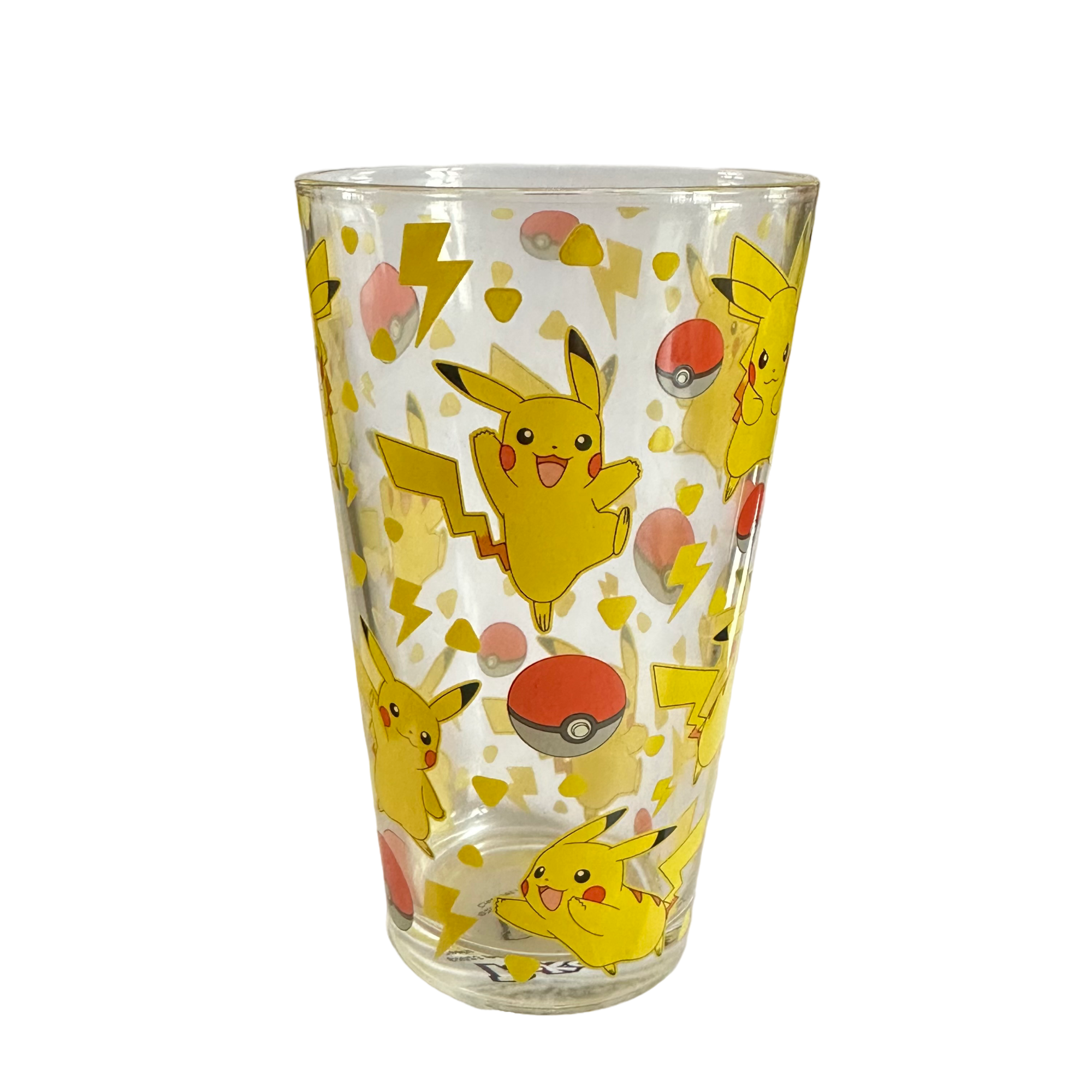 Boire dans un verre Pikachu à 490 €, ça vous tente ? Baccarat dévoile sa  nouvelle collection Pokémon