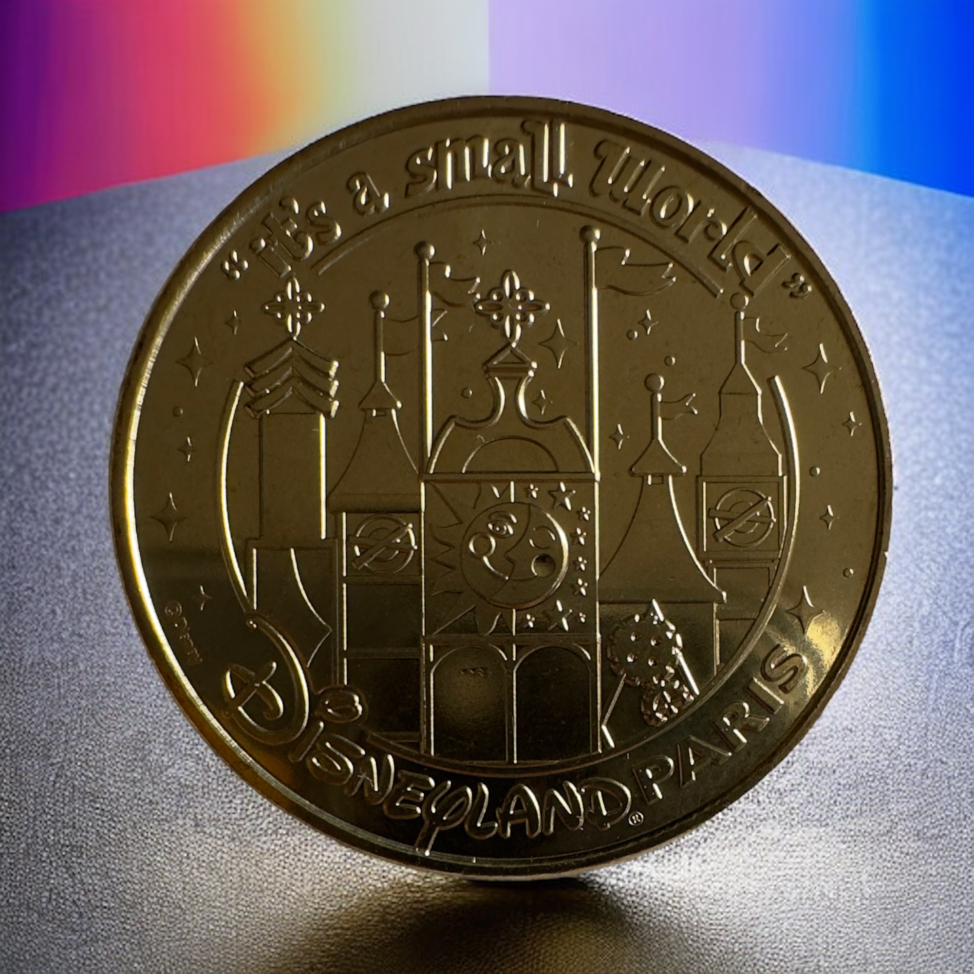 Disney - Its a small world : Monnaie de Paris - le palais des goodies