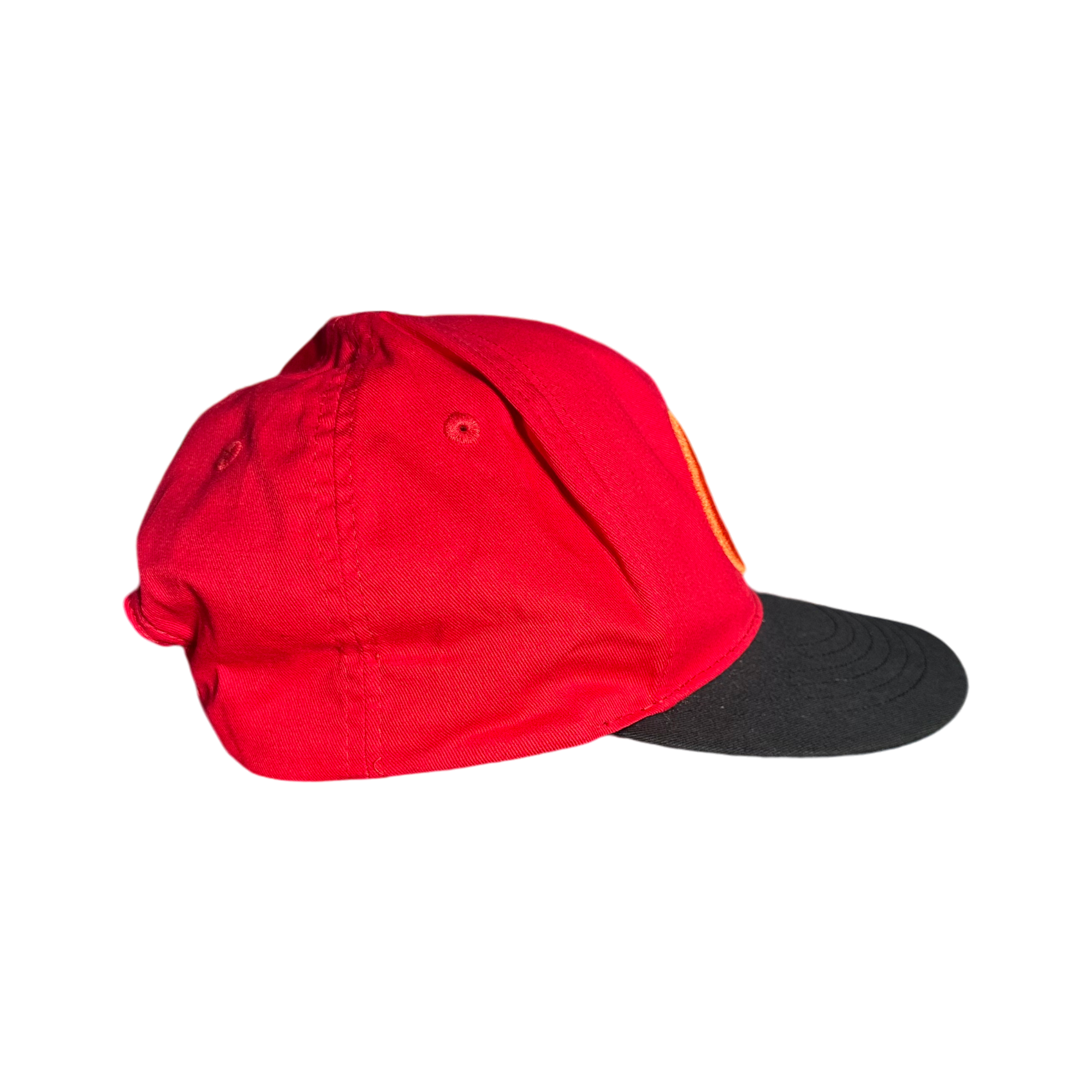 Disney Pixar - Les Indestructibles : Casquette logo - Disneyland Paris - disney parks )Disney Store - lez palais des goodies
