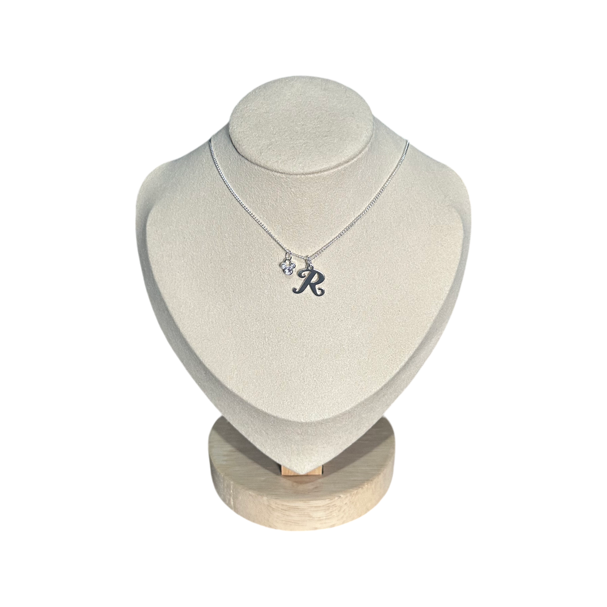 Disney - Mickey Mouse : Collier lettre "R" - disneyland Paris - disney parks - Disney Store - shop disney - le palais des goodies