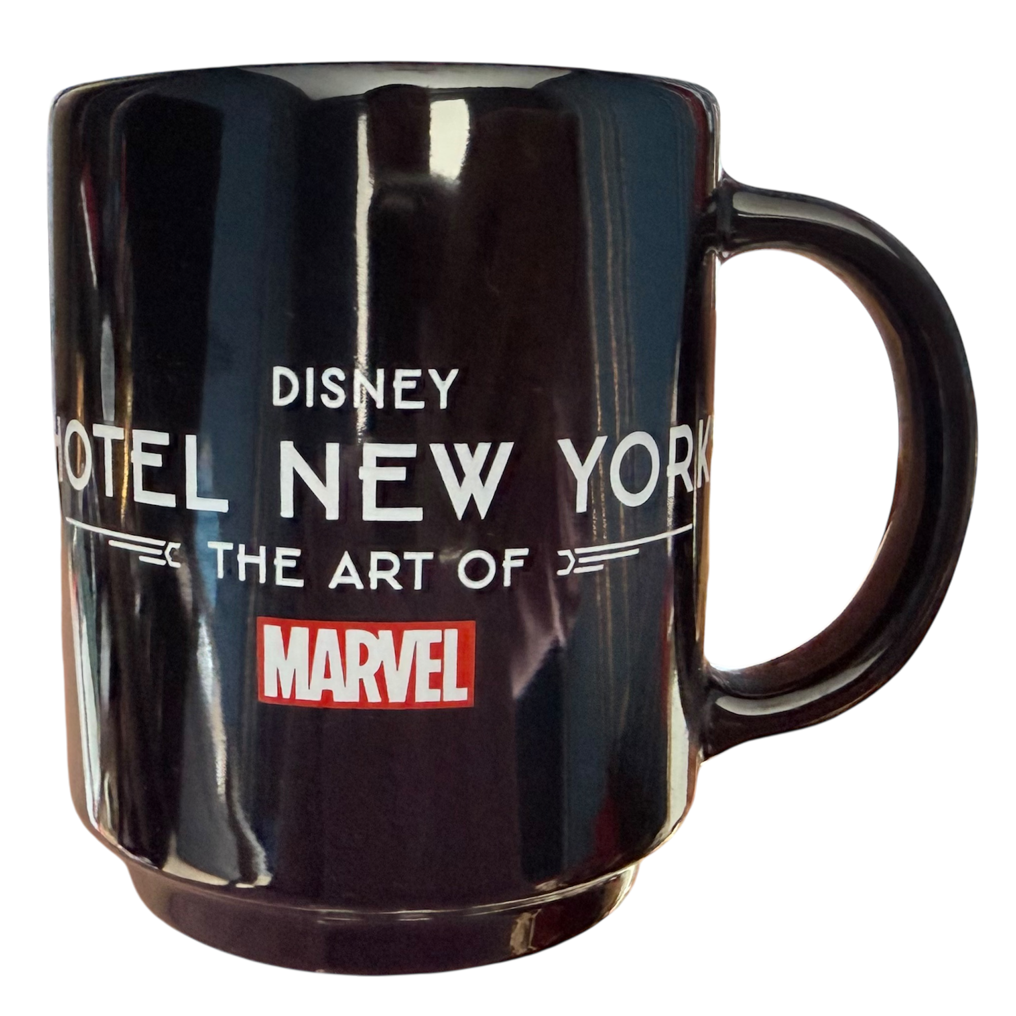 Disney - Hôtel New York : The Art of Marvel - disneyland - disneyland paris - disney parks - disney store - shop disney - le palais des goodies
