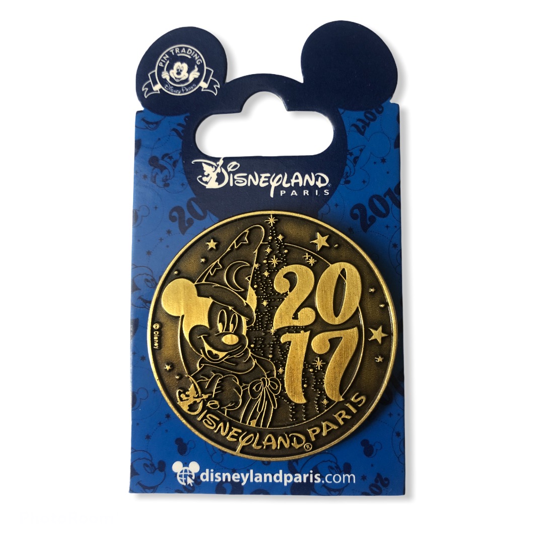 Disney - Mickey Mouse : Pin\'s Date Medaille 2017 OE
