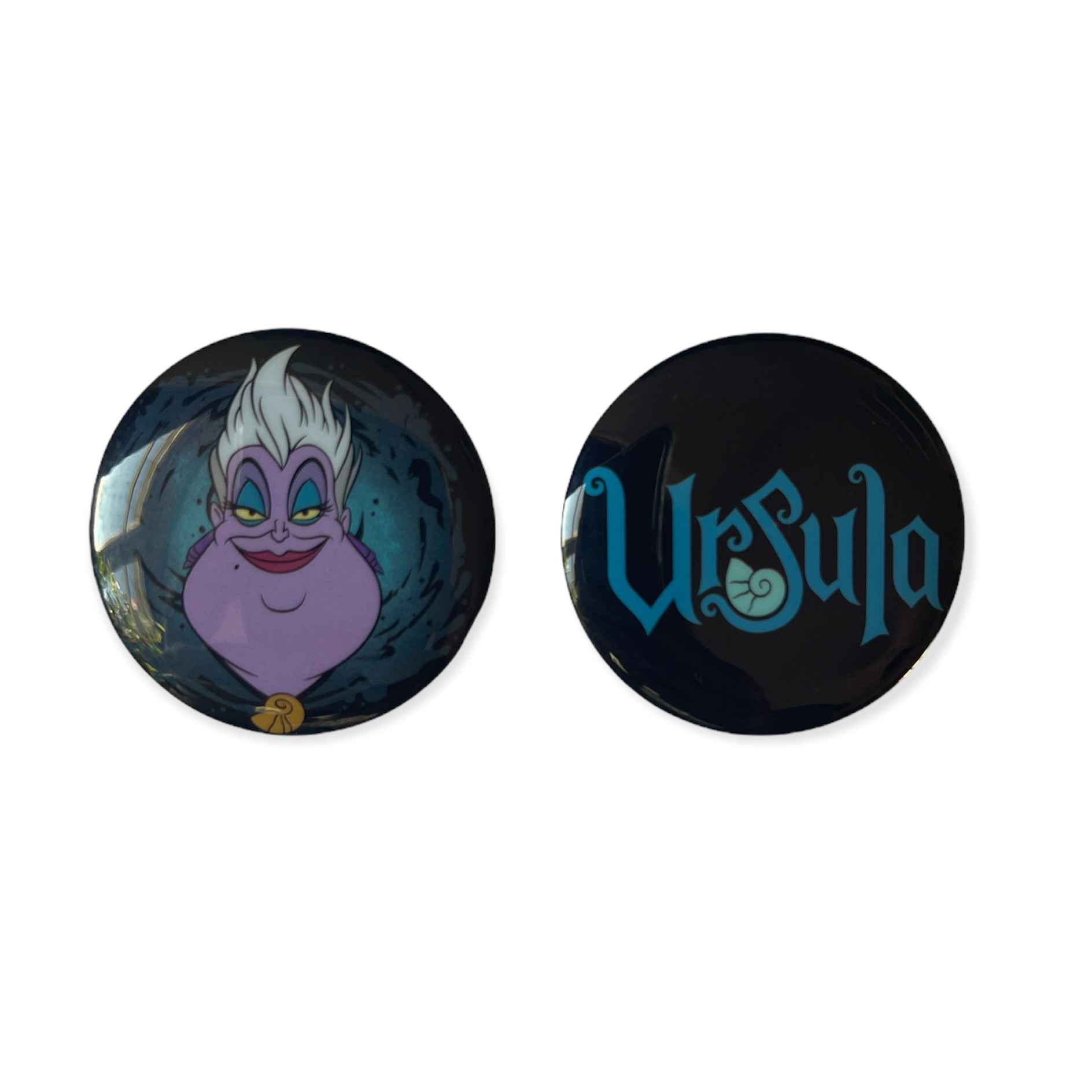 Disney - La petite sirène : Lot de 2 badges Ursula
