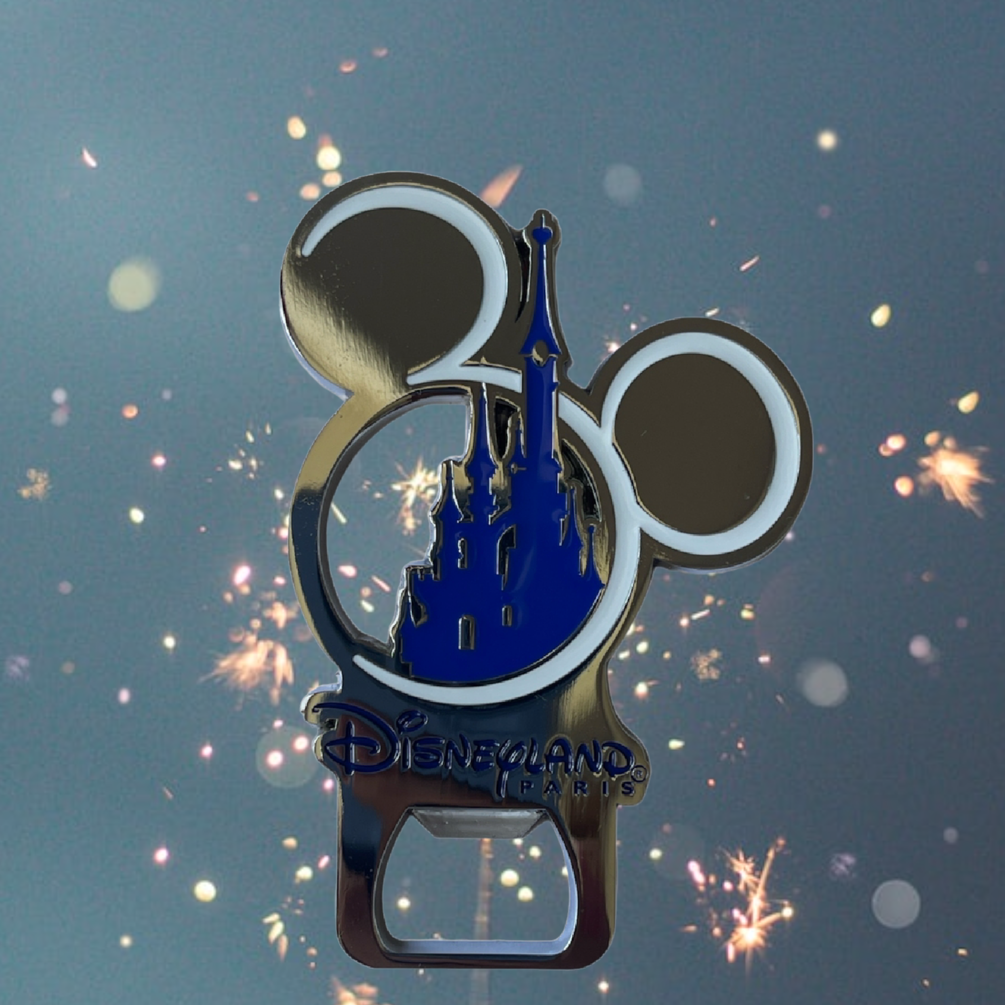 Disney : Magnet ouvre bouteille Family