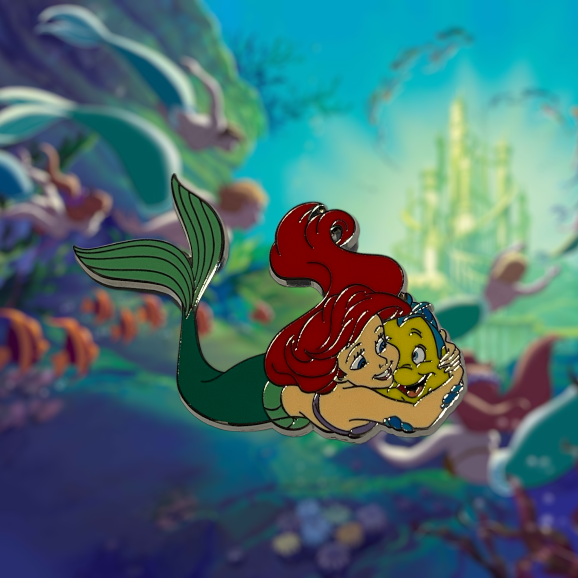 Disney - La petite sirène : Pin\'s Ariel et Polochon OE