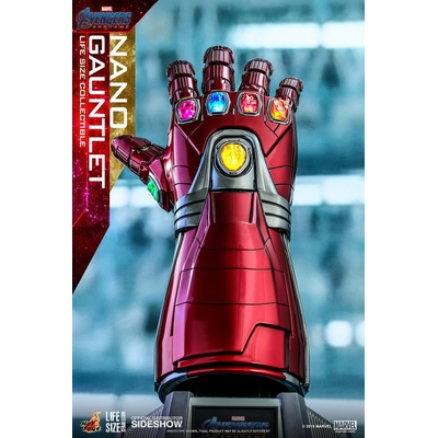 AVENGERS ENDGAMES - NANO GAUNTLET LIFE-SIZE REPLICA - 52CM