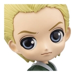 harry-potter-figurine-draco-malfoy-quidditch-style-q-posket-vers a