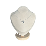 Disney - Mickey Mouse : Collier lettre K - Disneyland Paris - disney store - disney parks - le Palais des Goodies