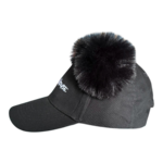 Disney - Mickey Mouse : Casquette pompon - disneyland - disneyland paris - disney parks - disney store - shop disney )- le palais des goodies