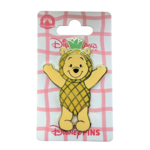 Disney - Winnie l’Ourson : Pin’s Winnie en ananas - disneyland - disneyland paris - disney parks - disney store - shop disney - le palais des goodies