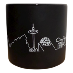 Futuroscope : Mug attractions - skyline - le palais des goodies