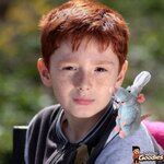 Disney/Pixar - Ratatouille : Peluche aimantée Remy