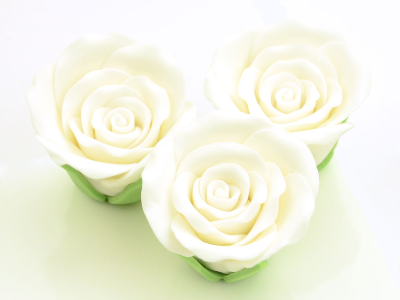 Fleur en sucre - Rose - Blanc - Choisir la taille