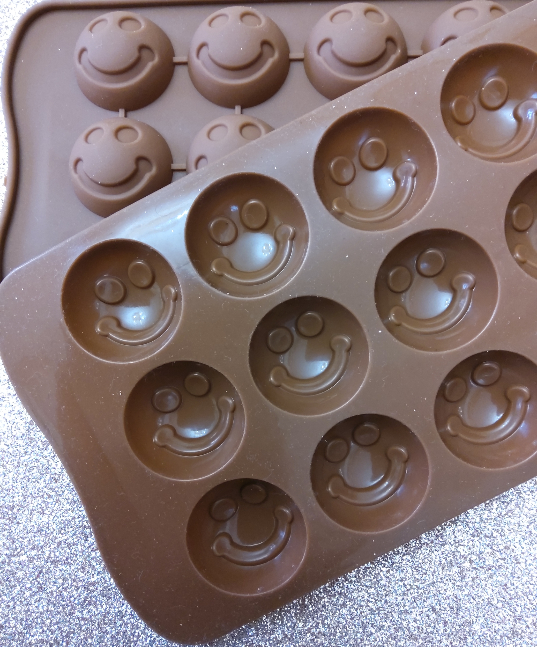 Moule pour chocolat 3D - Visage Smiley