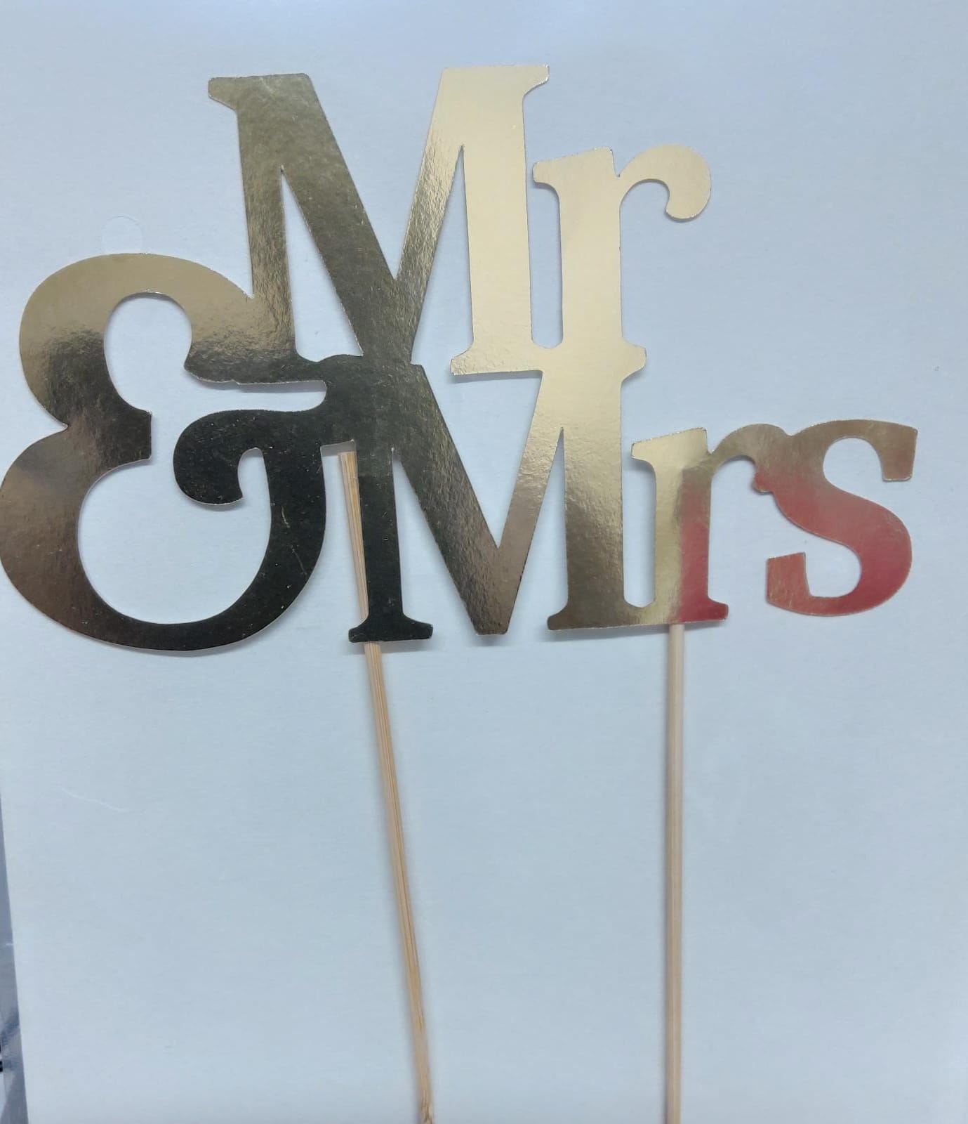 Topper – Mr and Mrs – Or Shine