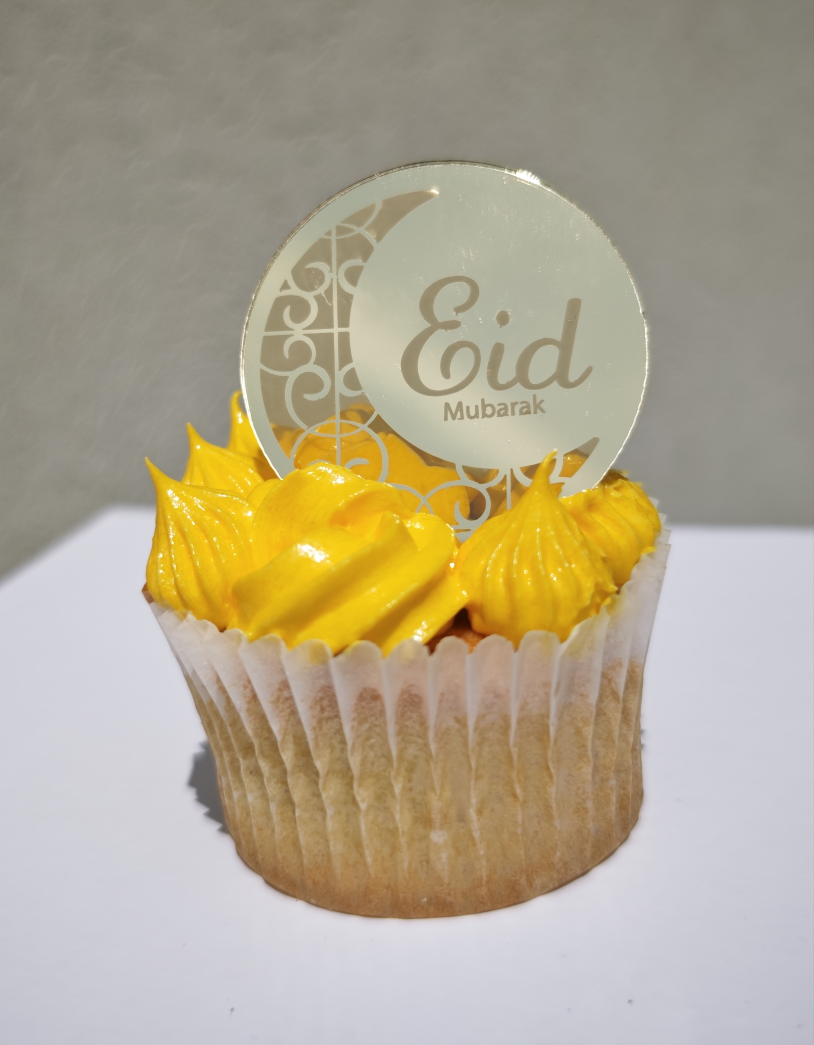 topper eid mubarak