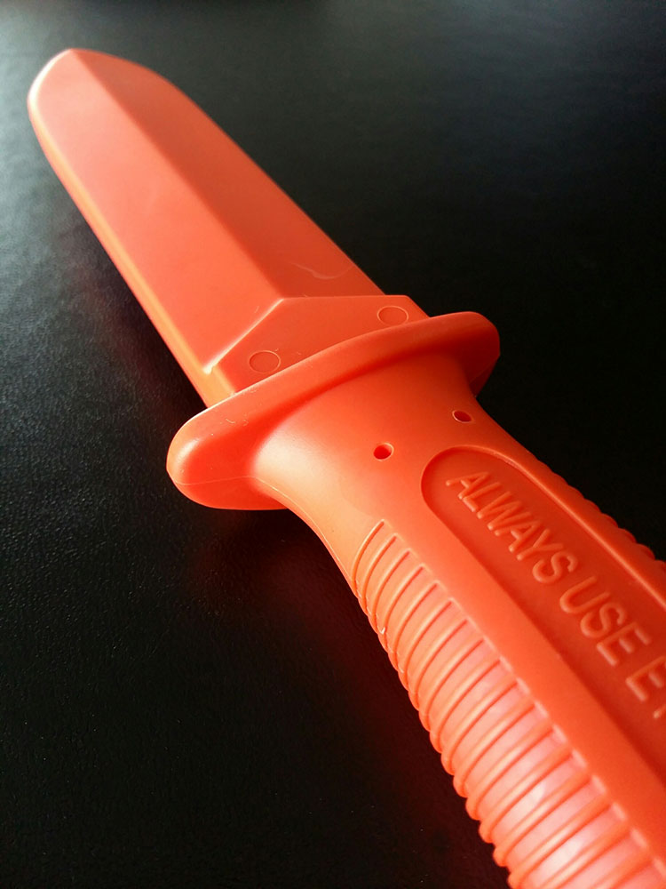 couteau krav maga orange