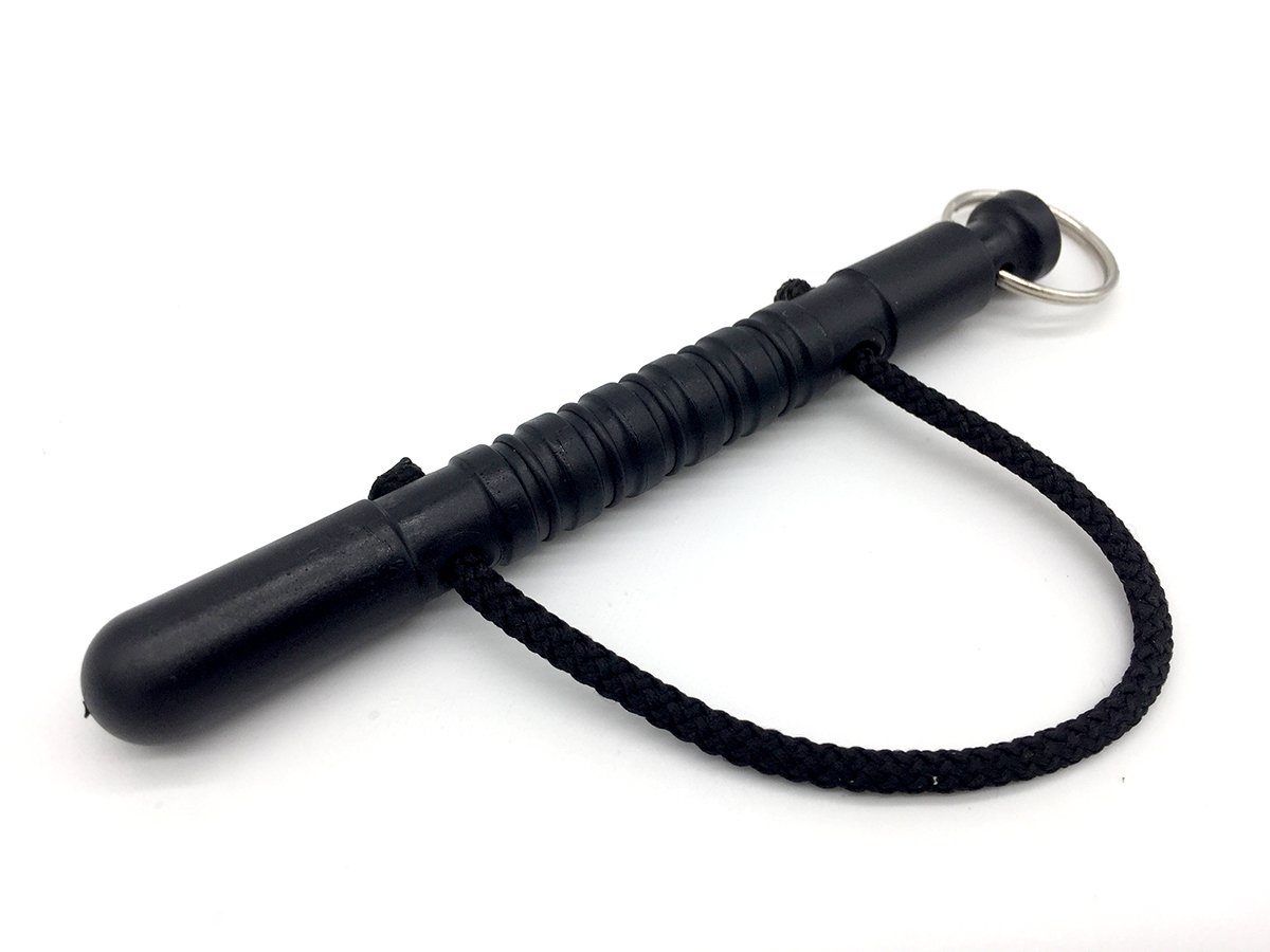 kubotan-en-plastique-noir