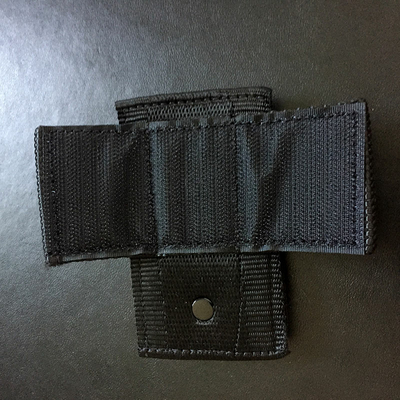 attache tonfa et porte baton