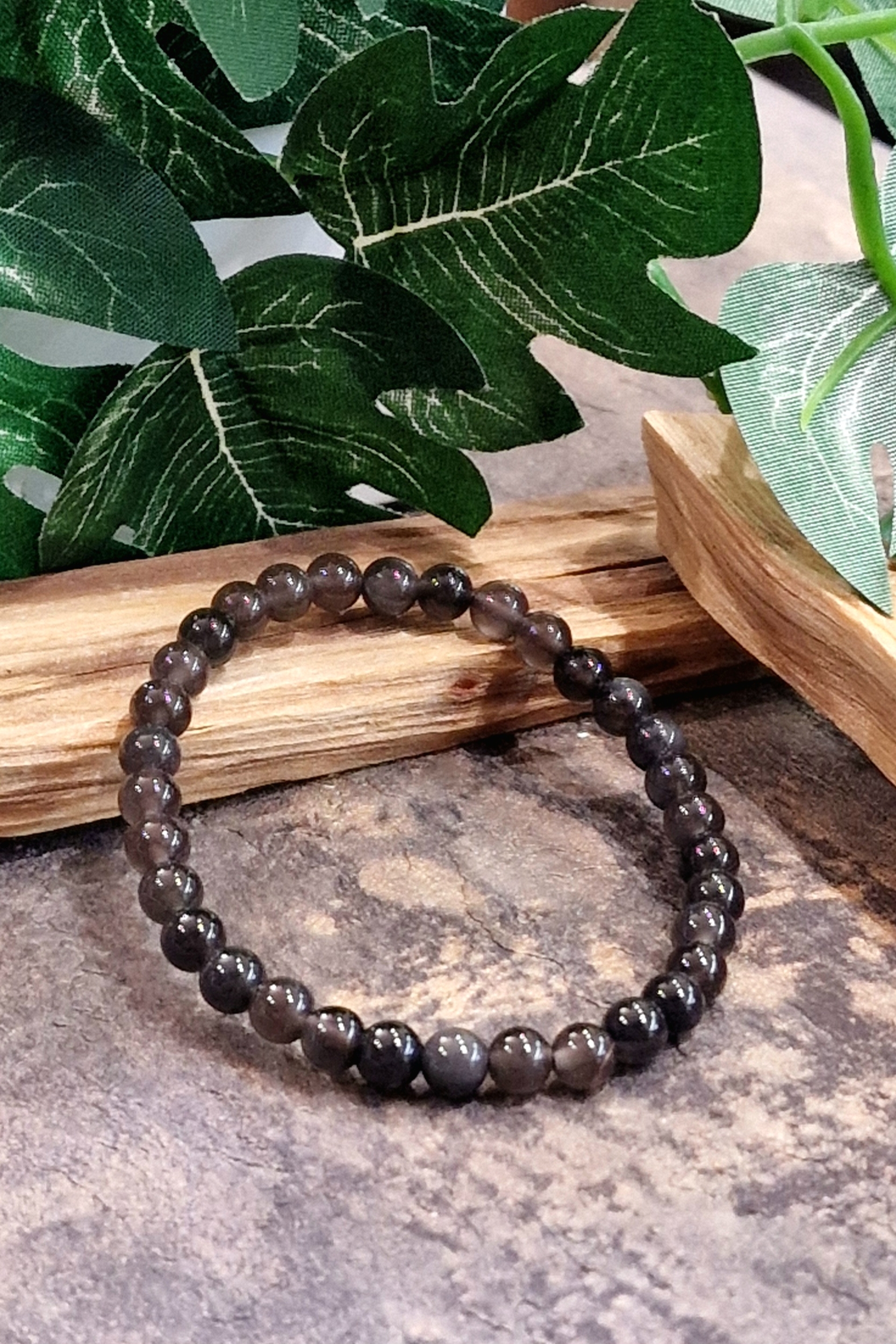 Bracelet 6mm obsidienne larme d\'apache