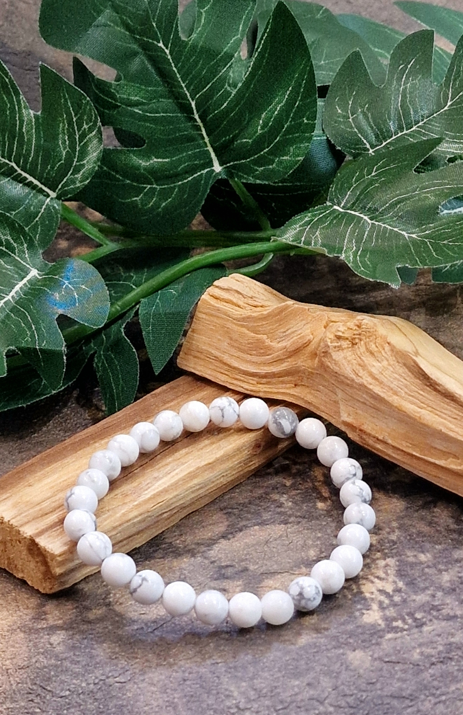 Bracelet 6mm howlite