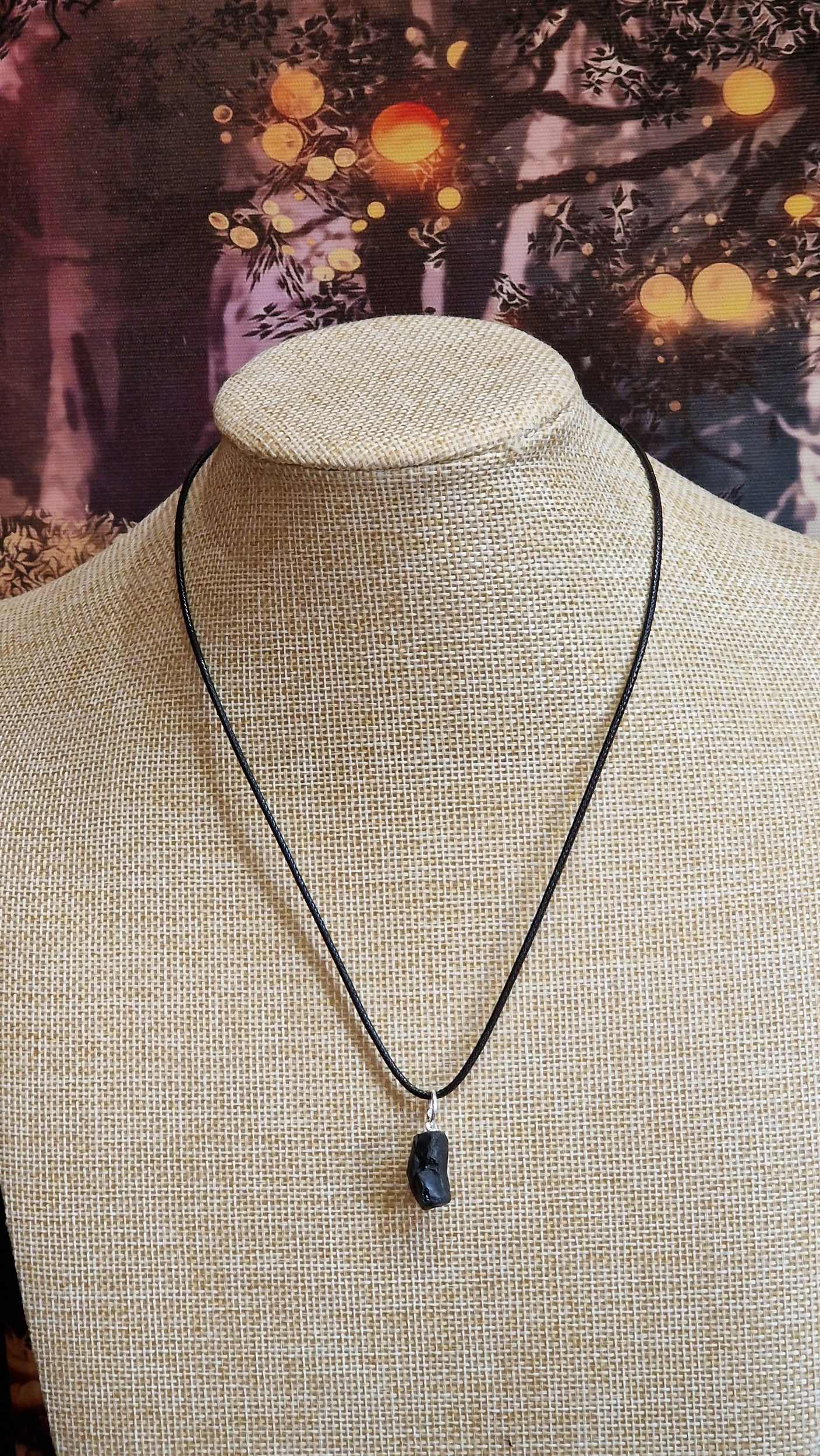 pendentifbrutspinellenoireface
