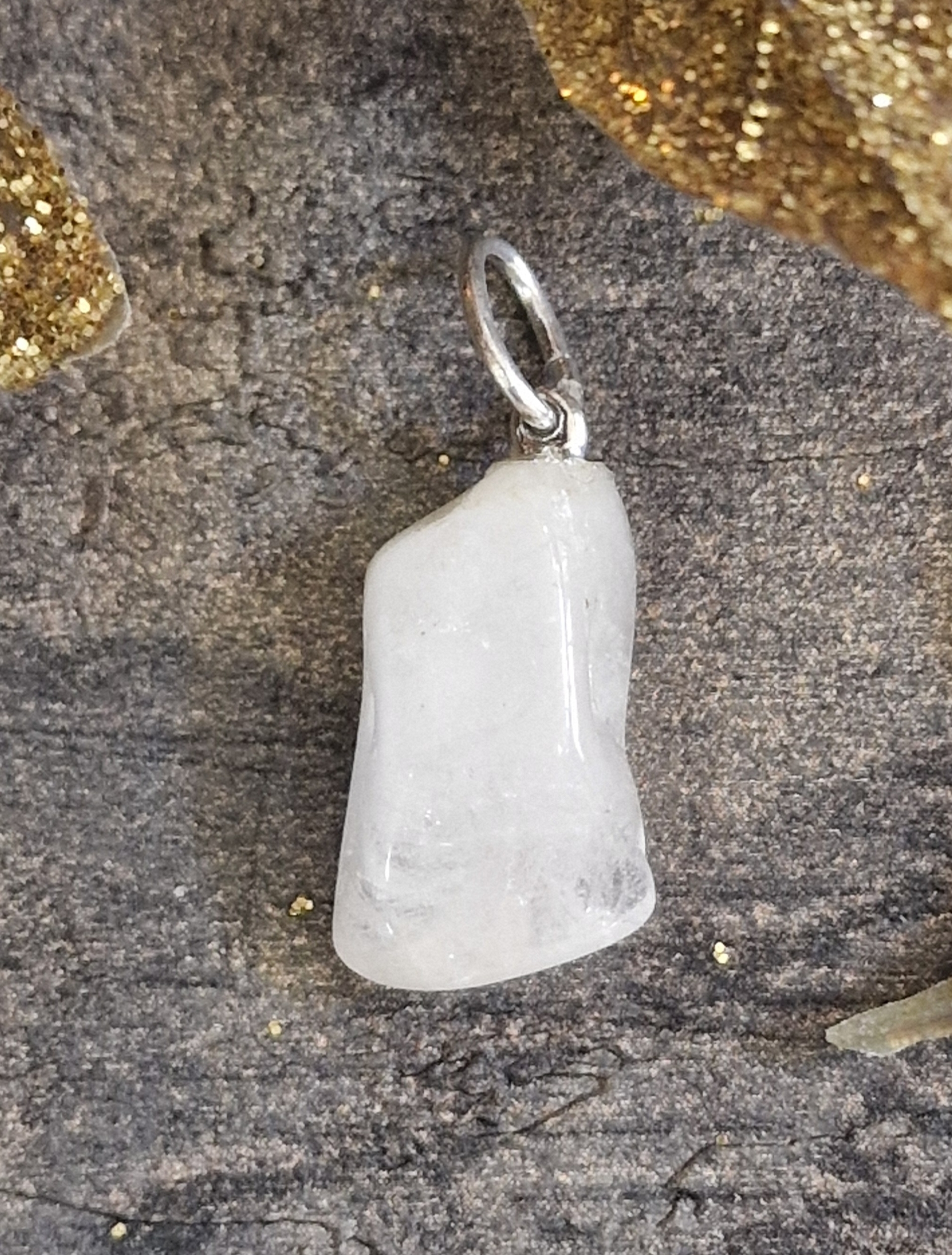 Pendentif danburite