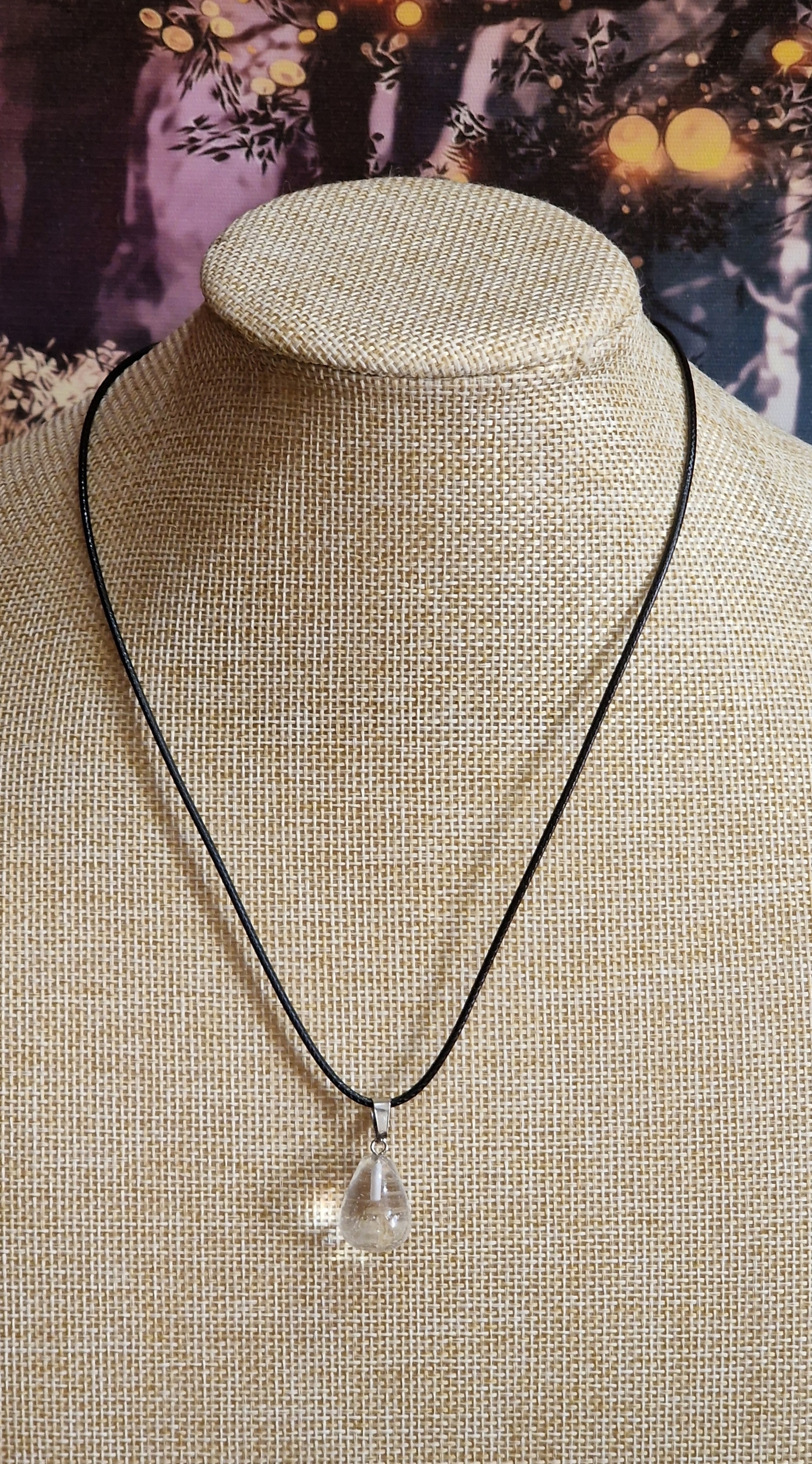 pendentifgouttecristalderocheface
