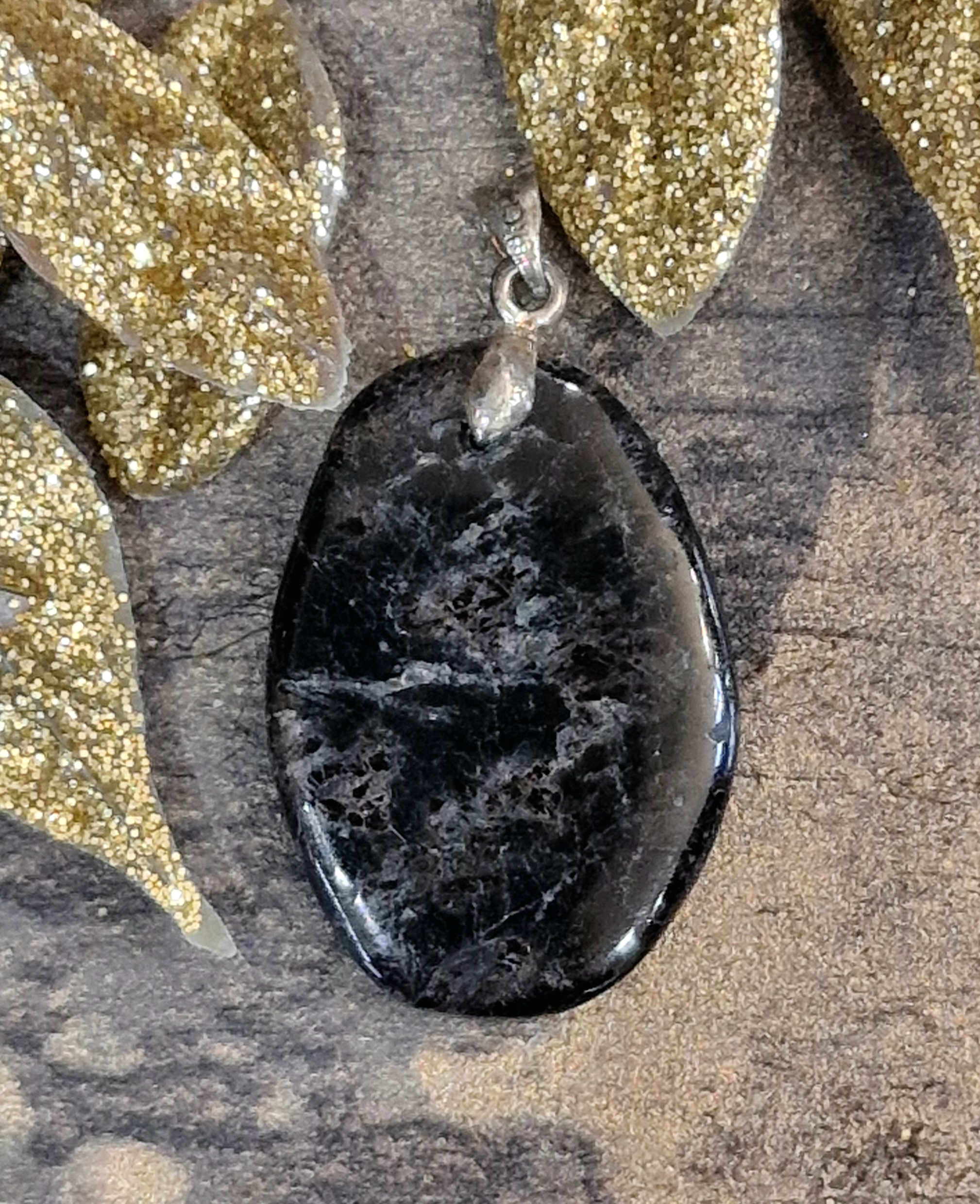 Pendentif astrophylite