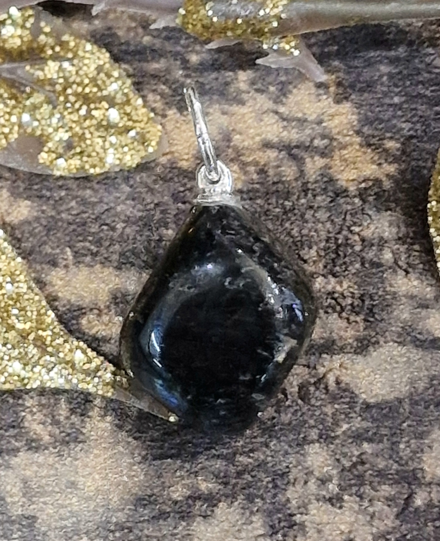 Pendentif larvikite