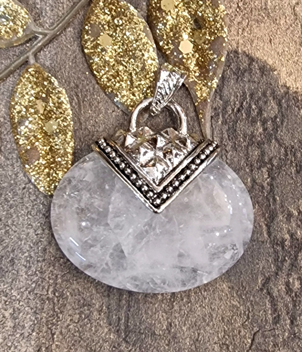 Pendentif cristal de roche
