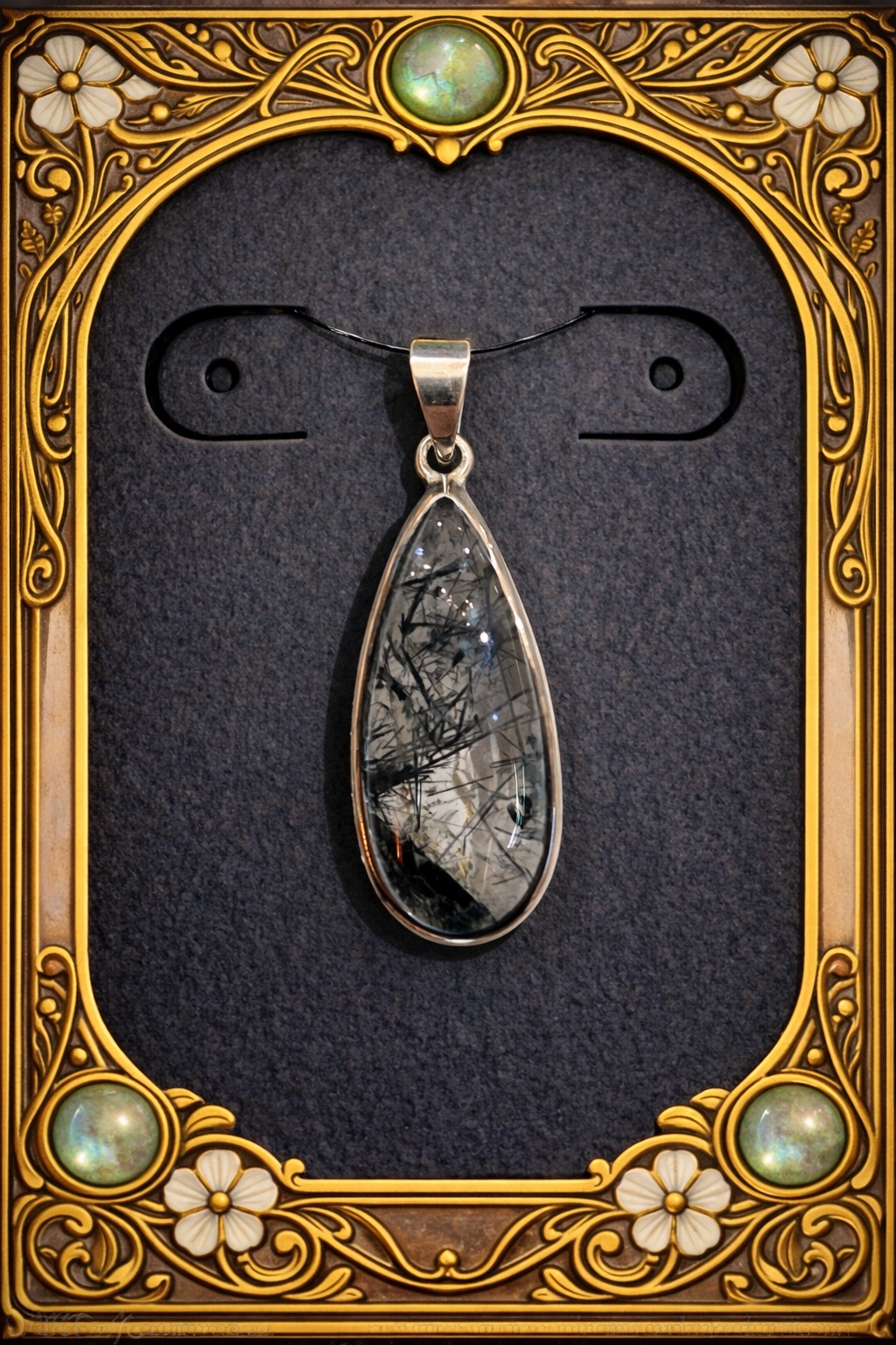 pendentif-argent-tourmaline-noire-en-quartz-85e