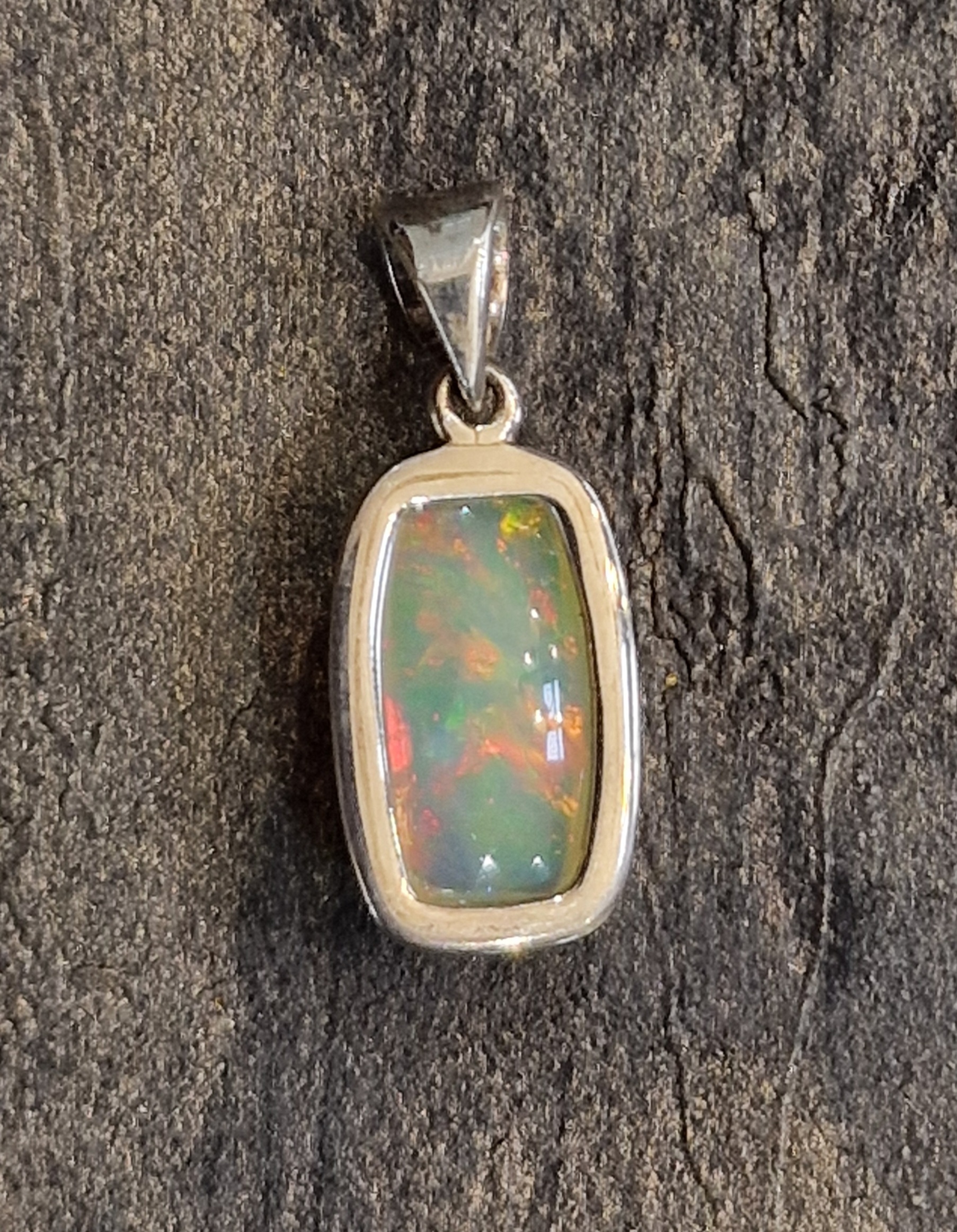 pendentif-argent-opale-ethiopie-arriere-354e