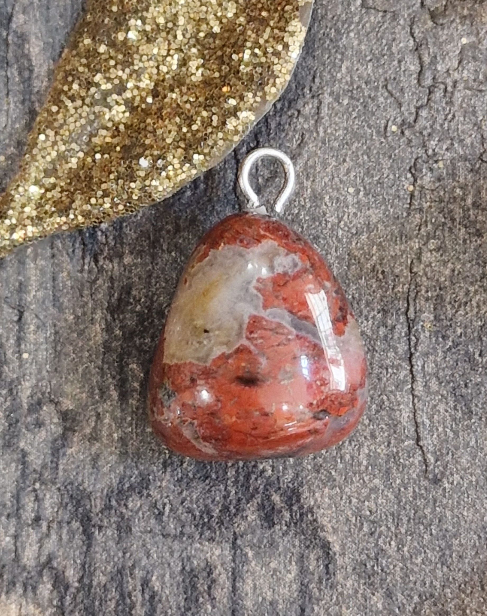 Pendentif jaspe breschia