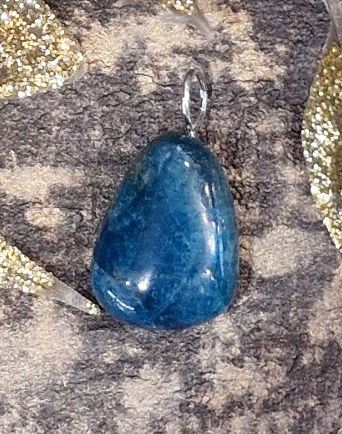Pendentif apatite bleue