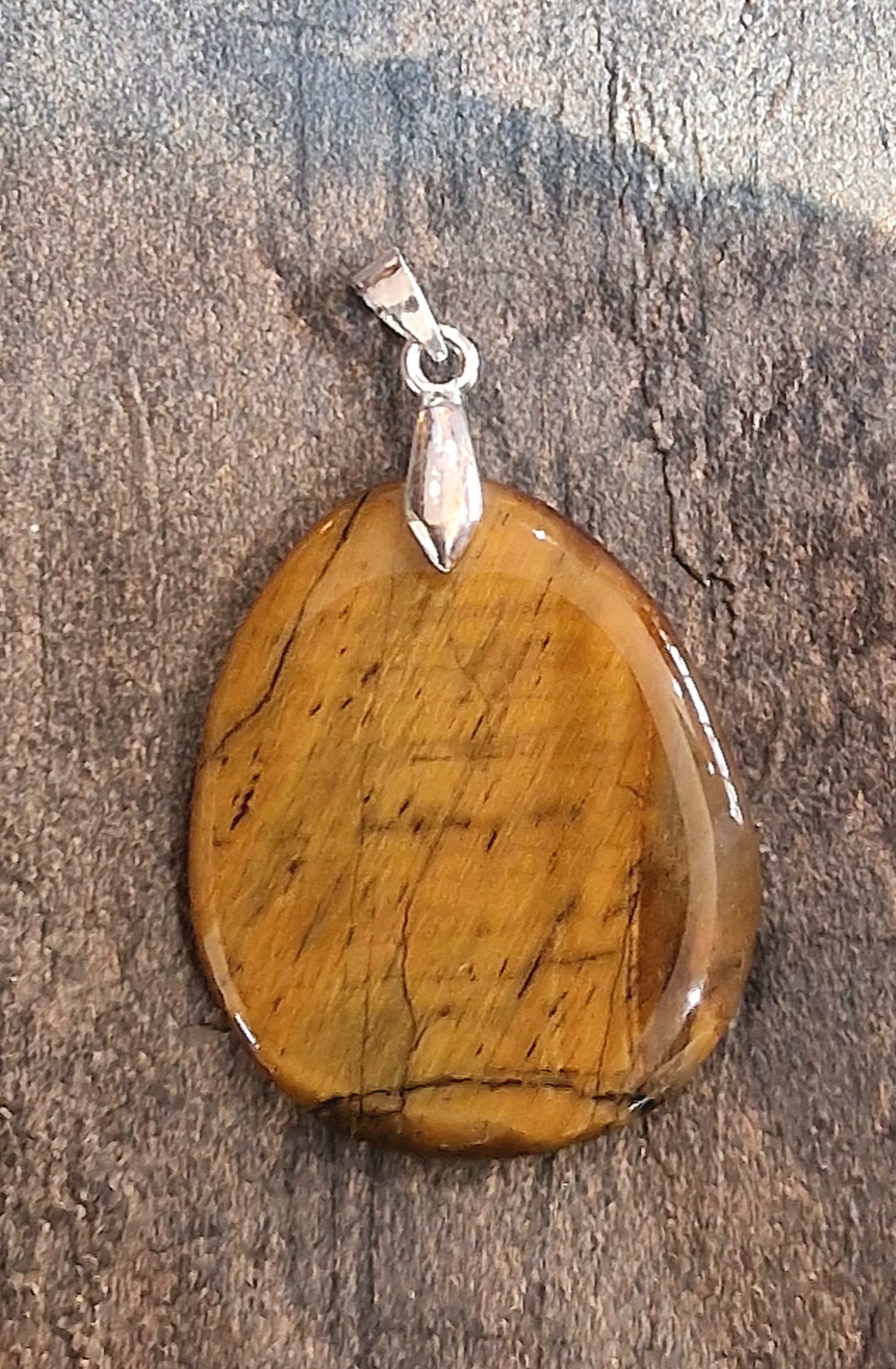 pendentif-galet-oeil-de-tigre-107