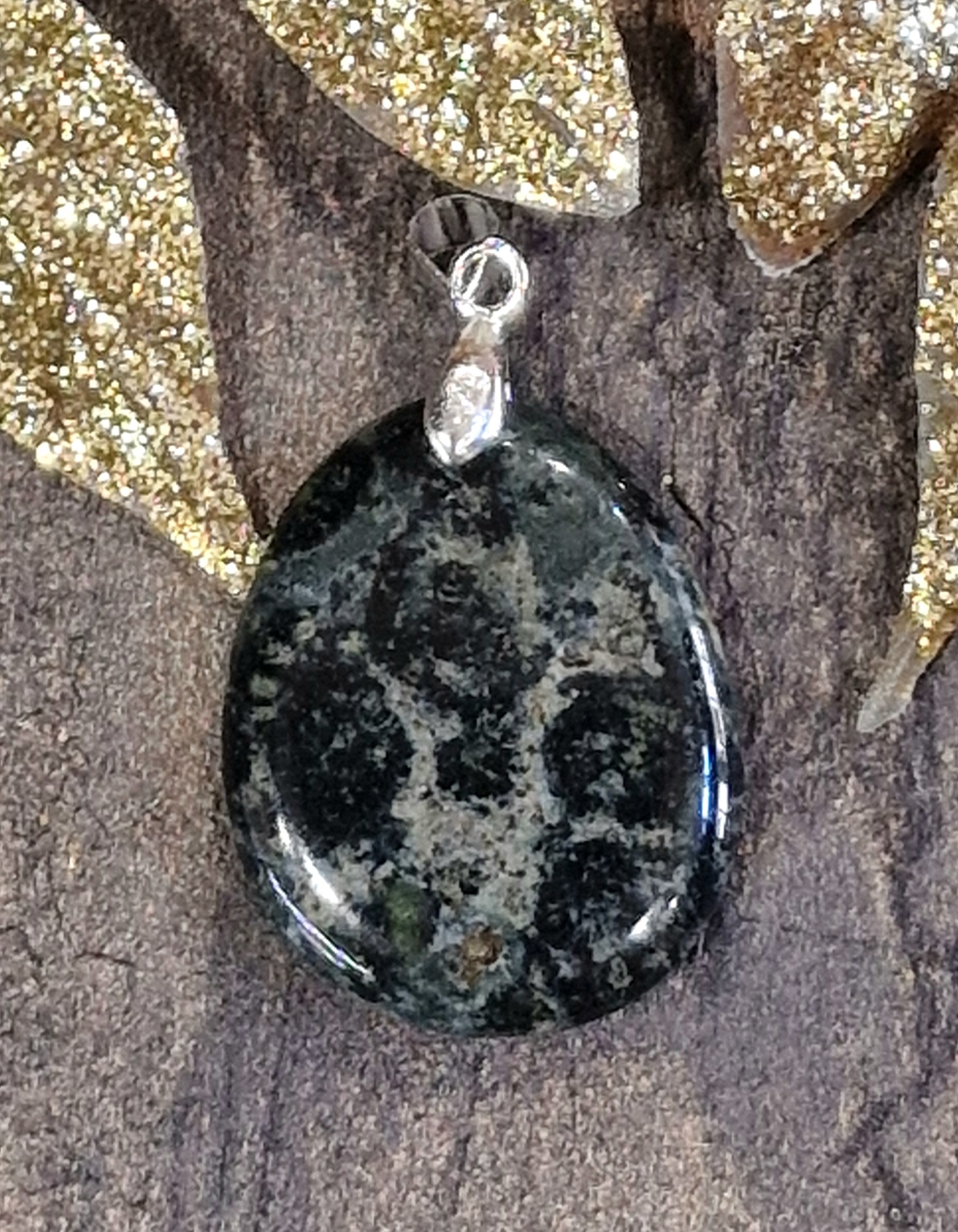 Pendentif jaspe kimbaba