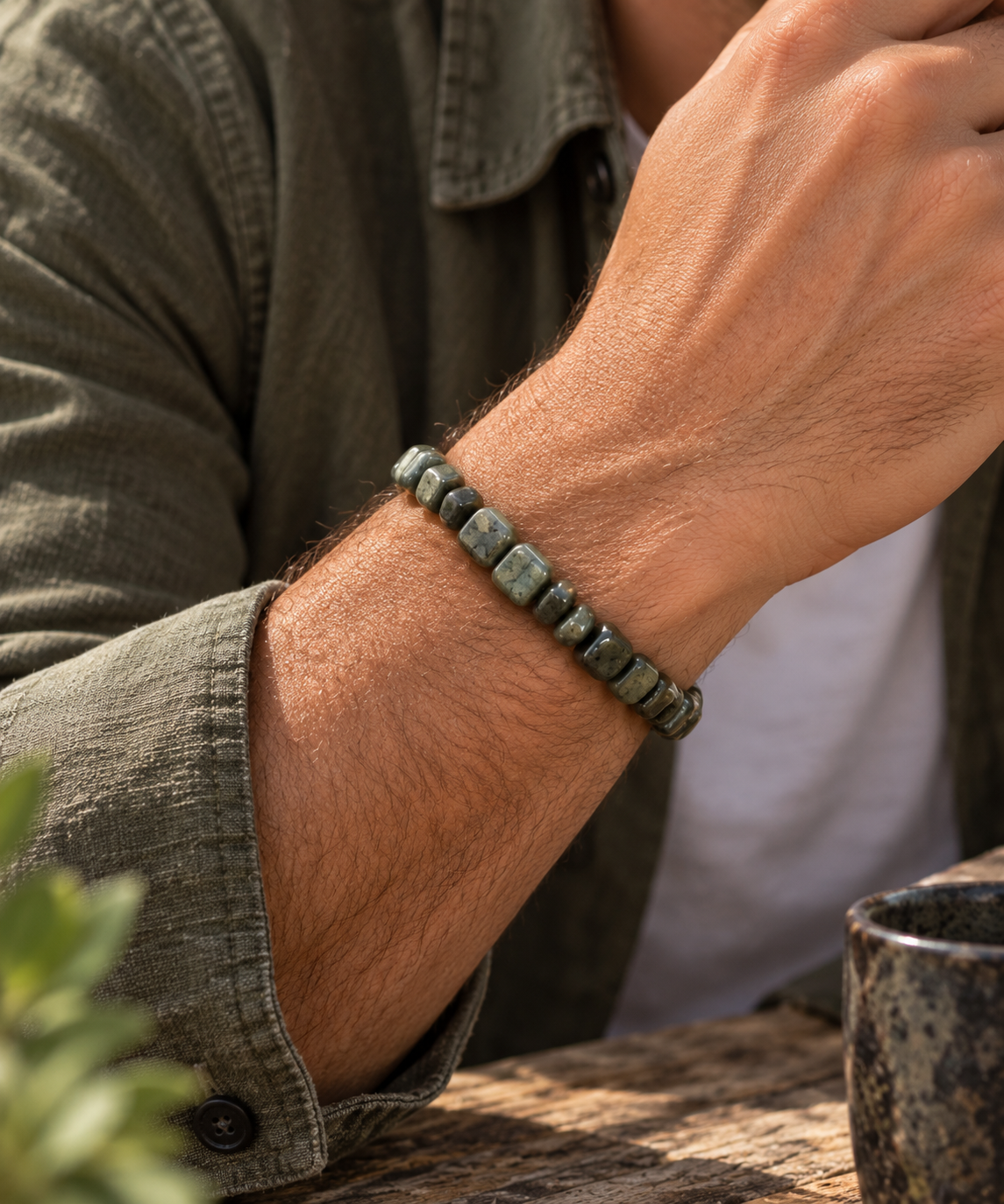 bracelet-pyrite-mini-pierres-roulees-confiance-vitalite-et-prosperite-homme