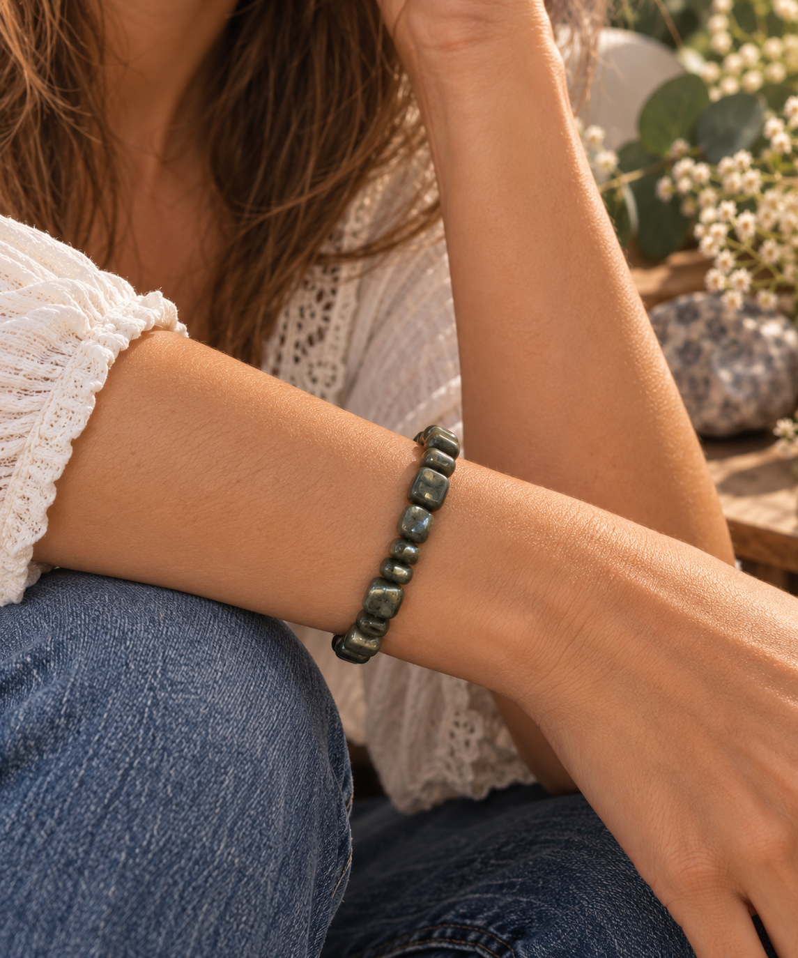bracelet-pyrite-mini-pierres-roulees-confiance-vitalite-et-prosperite-femme