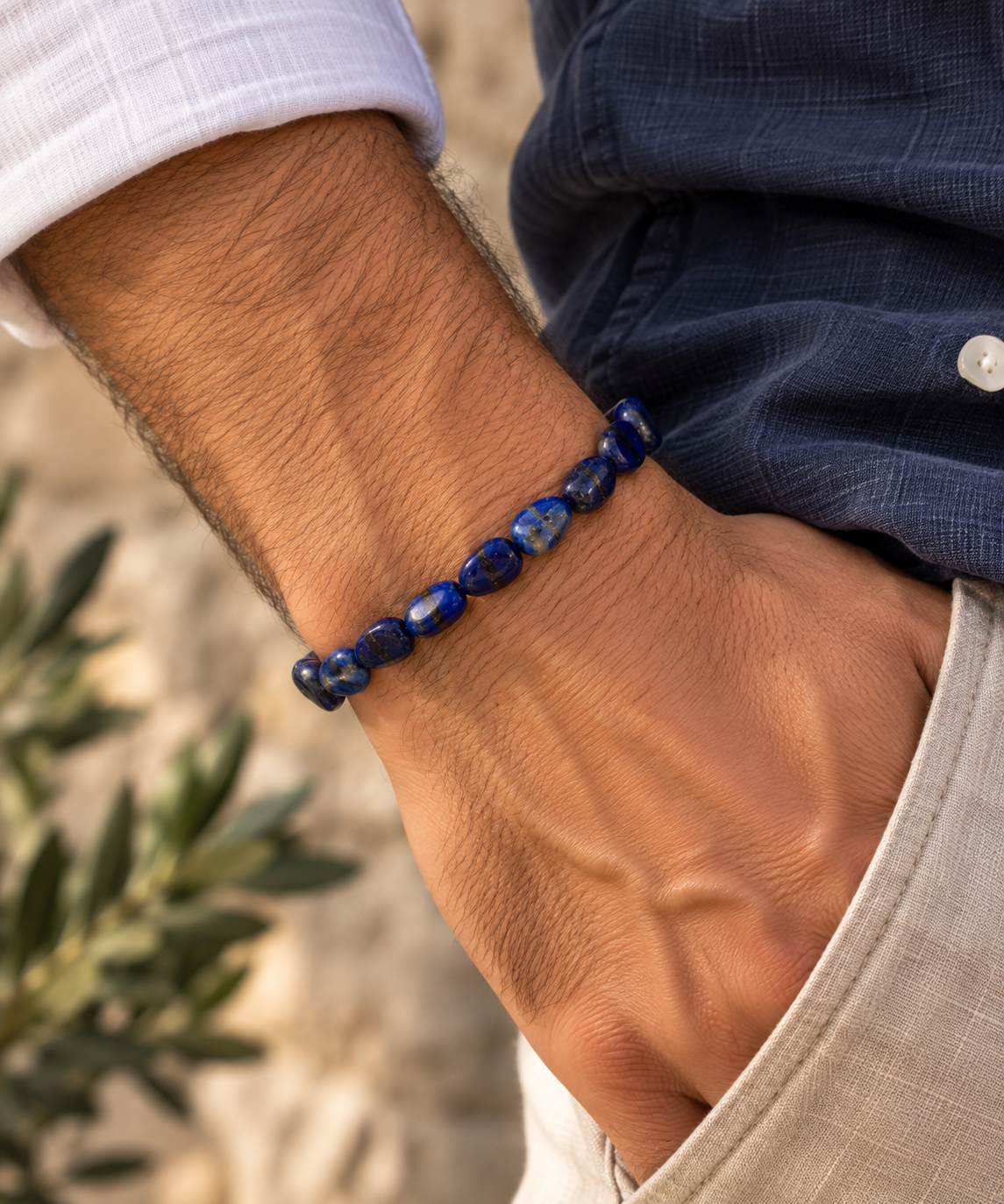bracelet-lapis-lazuli-mini-pierres-roulees-confiance-et-intuition-homme