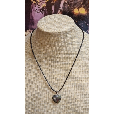 pendentifcoeurdragonstoneface