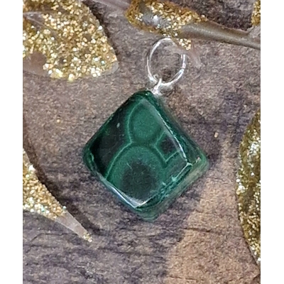 pendentifpierrerouleemalachite101