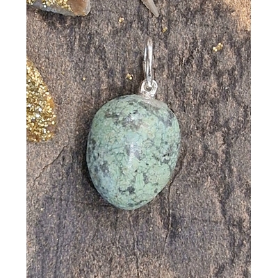 pendentifpierrerouleeturquoisedemadagascar104