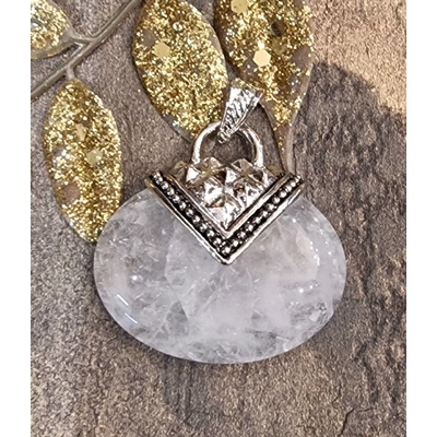 pendentifgaletovalcristalderoche102