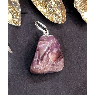 pendentif-pierre-roulee-sugilite-104