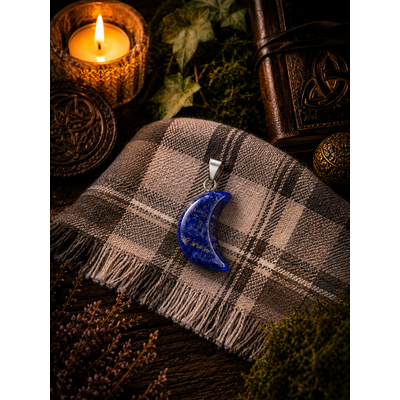 pendentif-lapis-lazuli-lune-presentation