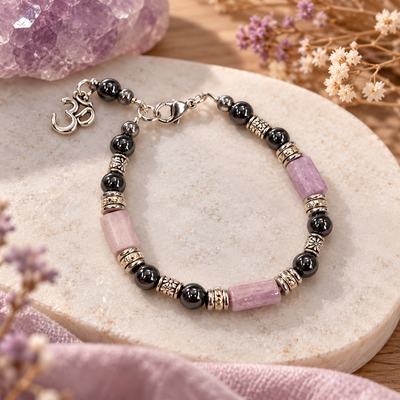bracelet-kunzite-et-hematite-harmonie-du-coeur-et-ancrage