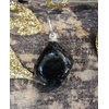 pendentifboulelarvikite104