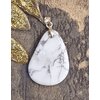 pendentifgalethowlite103
