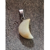 pendentif-lune-calcite-orange-A